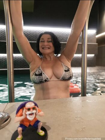 Tania gaidarji image