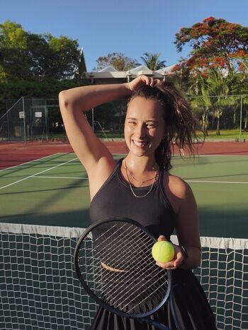 Tania koh lanta image