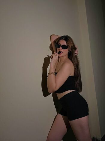 Tanisha kataria image