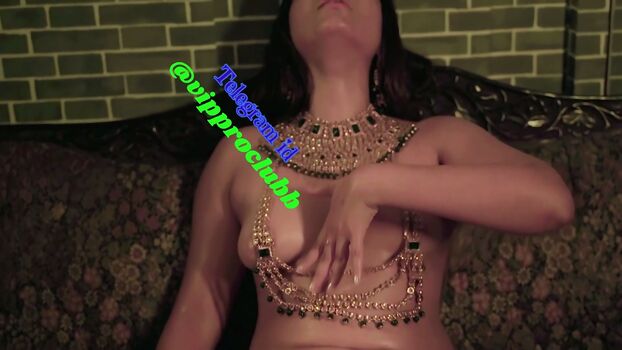 Taniya chatterjee image