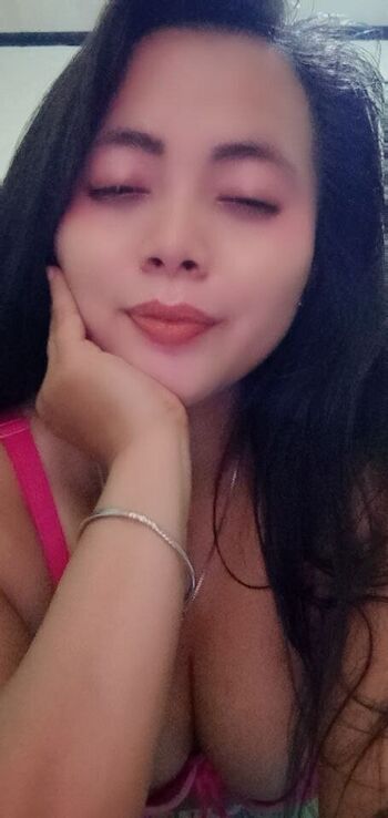 Tante yunita image