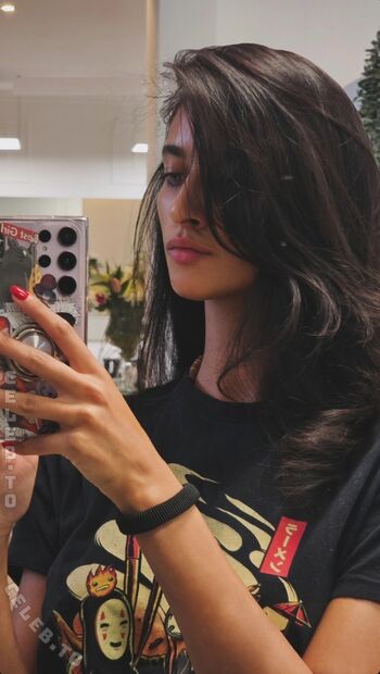 Tara zoe woltjes image