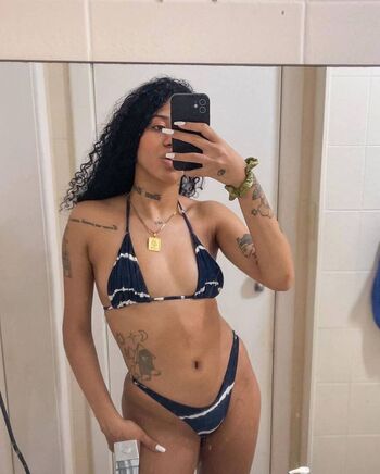 Tasha e tracie okereke image