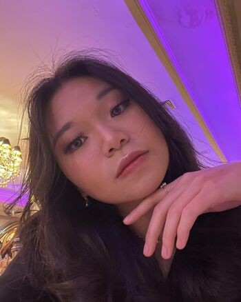 Tasya anggreini image