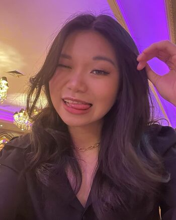 Tasya anggreini image