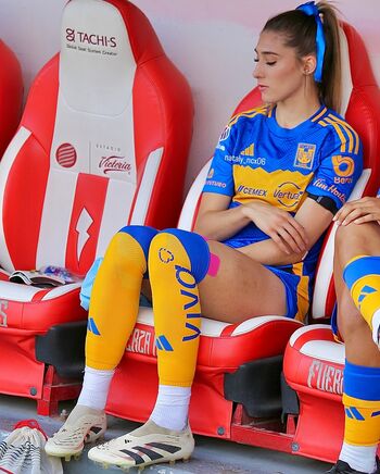 Tatiana flores page 2 image