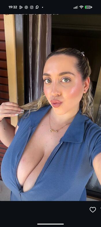 Tatianadiaaz image