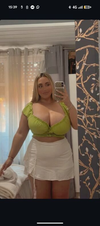 Tatianadiaaz image