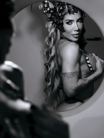 Tatiane minerato page 2 image