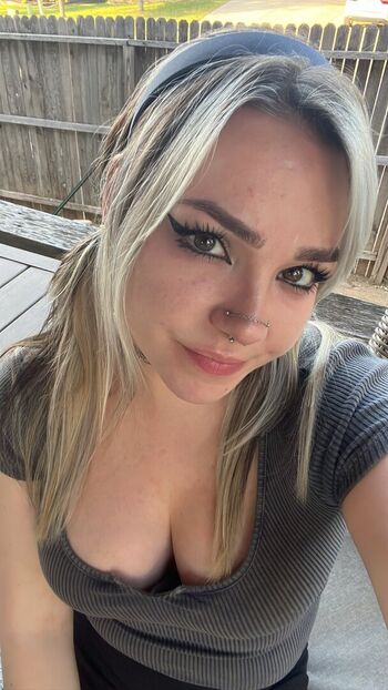Taylien image