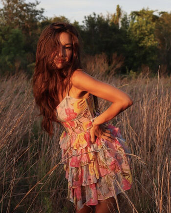 Taylor alesia image