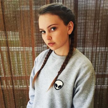 Taylor darling image