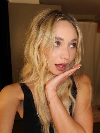 Taylor hudson 1 image