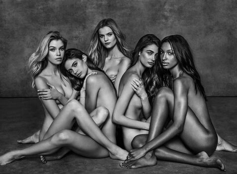 Taylor marie hill page 2 image