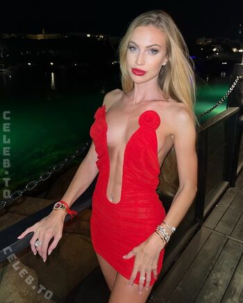 Taylor mega image
