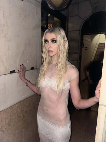 Taylor Momsen