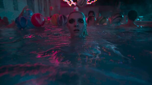 Taylor momsen 1 image