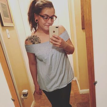 Taylor rothman image