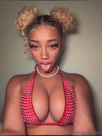 Tee lighty image