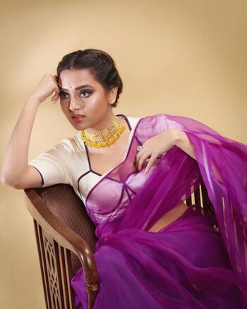Tejasswi prakash image