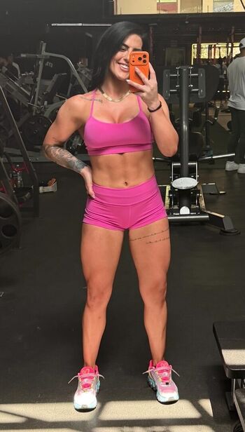 Tessa blanchard image