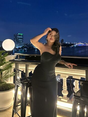 Thai girls 1 page 3 image