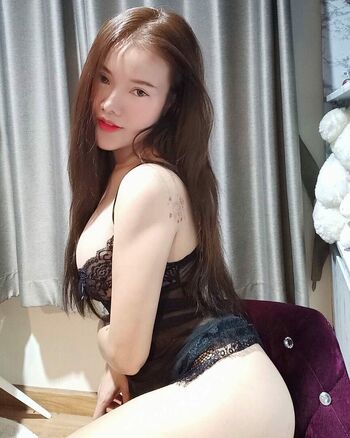 Thai girls 1 page 2 image