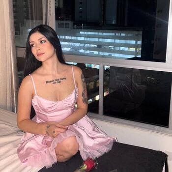 Thaslla diniz image