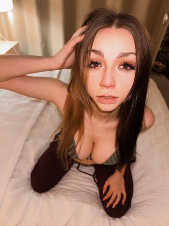 That one chick cass image