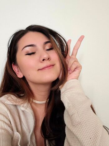 Thatchickparker image