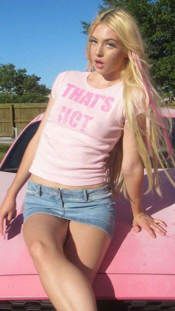 Thatdollmo image
