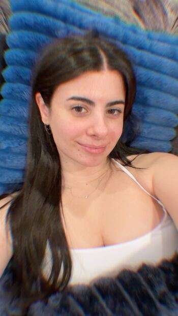 Thatgirlgatto image