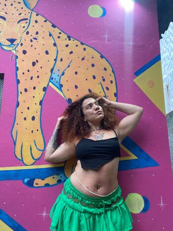 Thaynara teles image