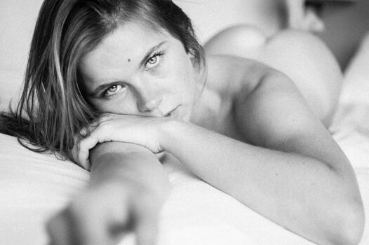 The definitive petite with an ass megathread page 3 image