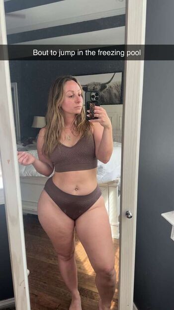 Thecourtneynielson image