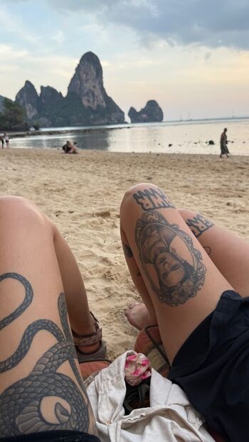 Thedesperate0ne image