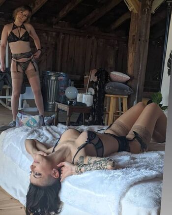 Thejewishmermaid image