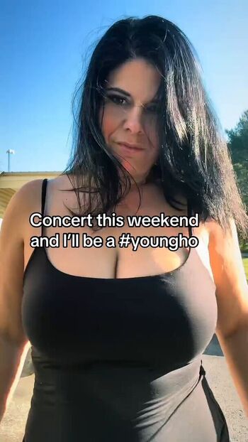 Themrssavage image