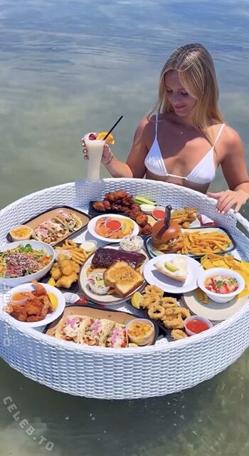 Thenaughtyfork image