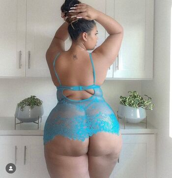 Thepeachqueen image