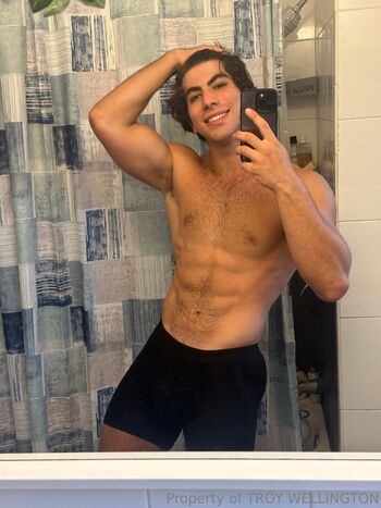 therealtroywellington