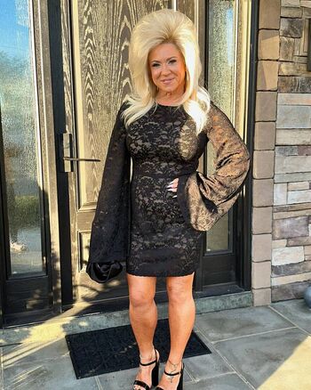Theresa caputo image