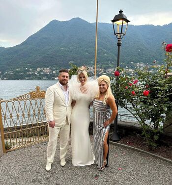 Theresa caputo image