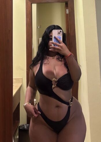 Thick baddie nana bvbyy image