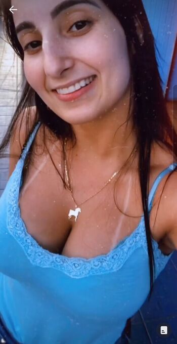 Thinfanny guerra image