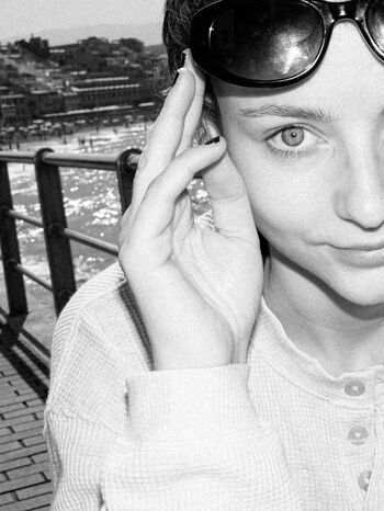 Thomasin mckenzie image