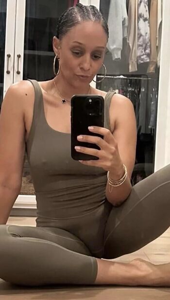 Tia mowry 1 image