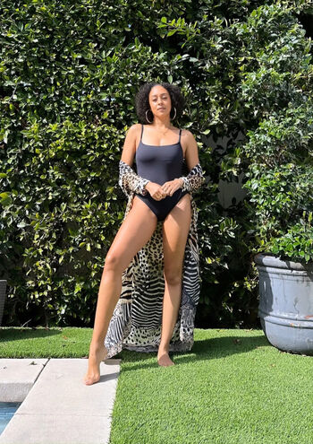 Tia Mowry