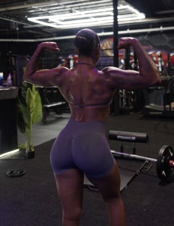 Tianna aka image