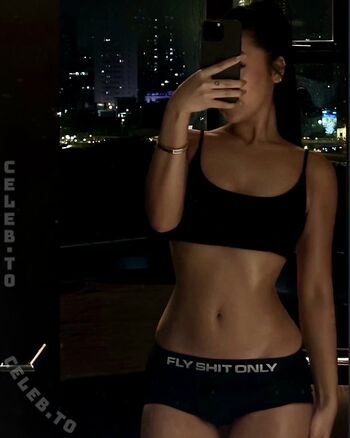 Tiara truong image